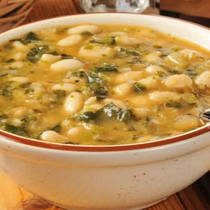 WINTER WHITE BEAN AND ITALIAN SAUSAGE SOUP 