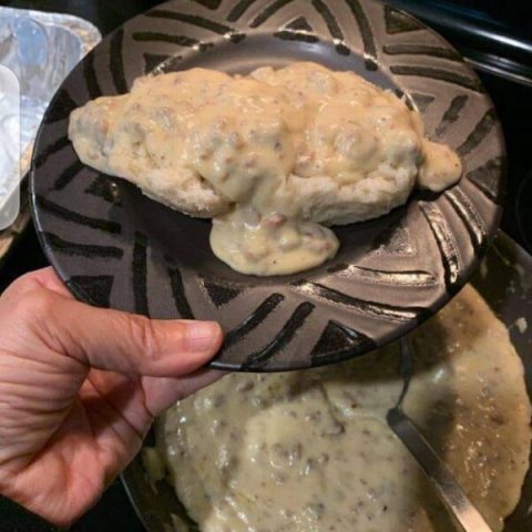 -Best Biscuits and Gravy From Scratch :