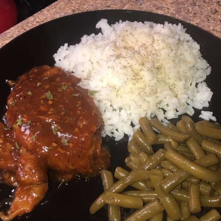 CROCK POT PORK CHOPS