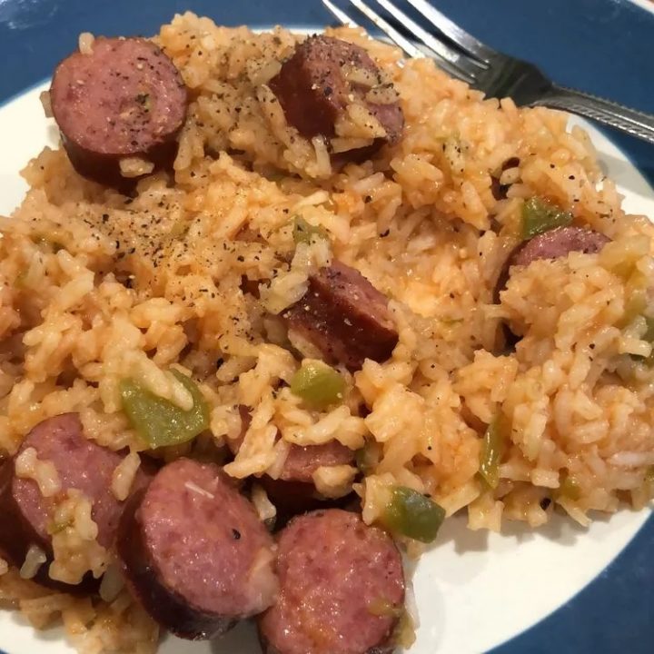 ONE-POT SAUSAGE PEPPERS WITH RICE