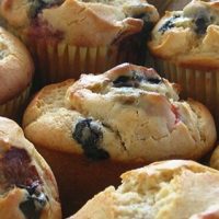 BLUEBERRY CREAM MUFFINS