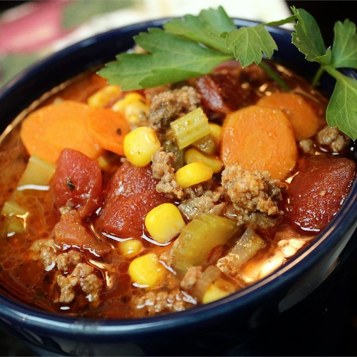 HAMBURGER SOUP IS THE BEST BUDGET-FRIENDLY COMFORT FOOD