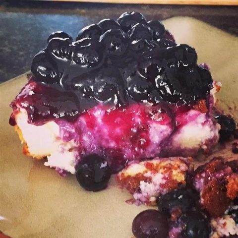 FRESH BLUEBERRY CHEESECAKE WITH HOMEMADE CRUST