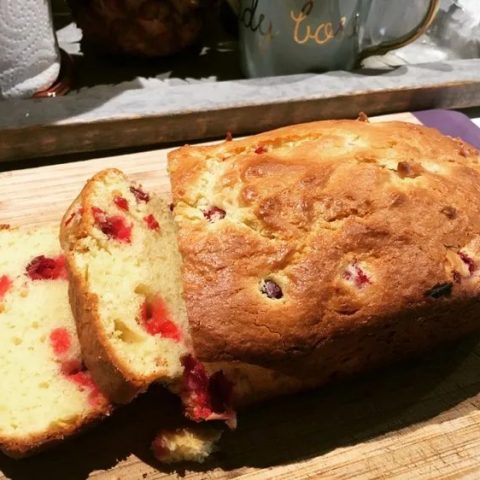 MOIST ORANGE CRANBERRY BREAD