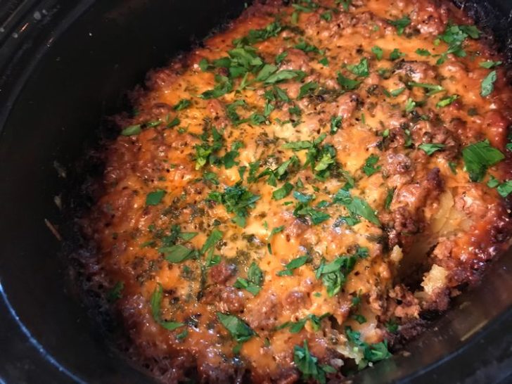 SLOW COOKER BEEF AND POTATOES AU GRATIN Delish Grandma's Recipes