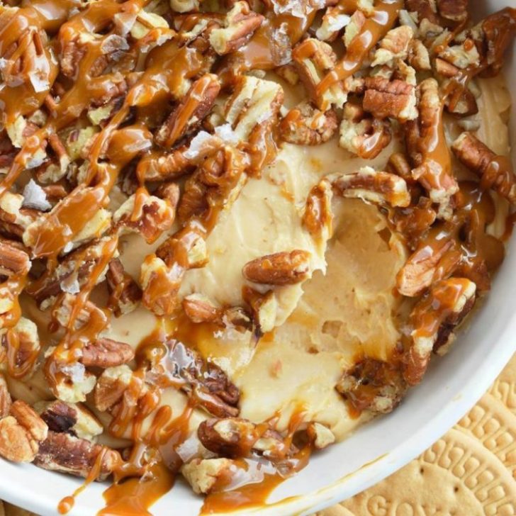 UpsideDown Pecan Cake Delish Grandma's Recipes
