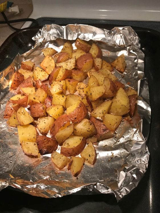 GARLIC RED POTATOES Delish Grandma's Recipes