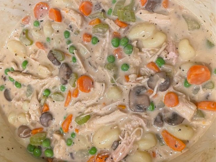 ONEPOT GNOCCHI CHICKEN POT PIE Delish Grandma's Recipes