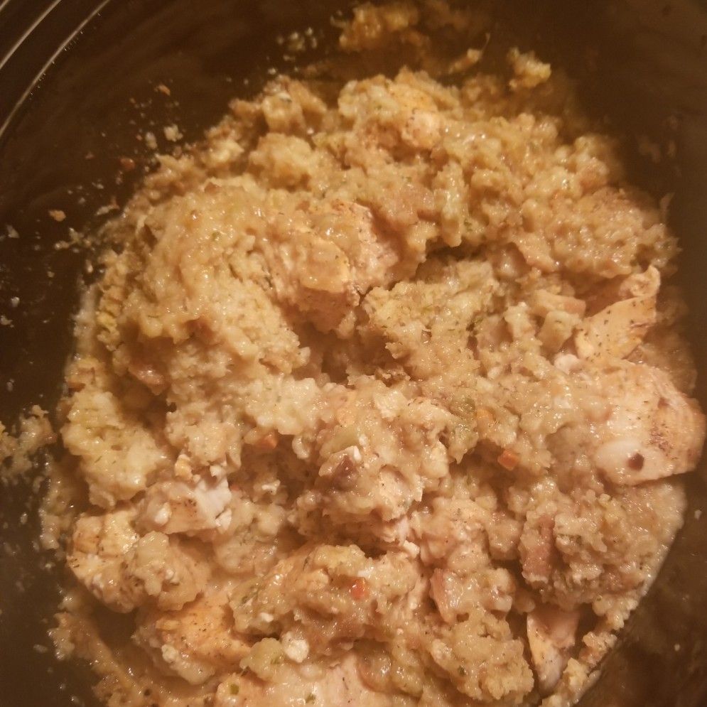 CROCK POT CHICKEN AND STUFFING
