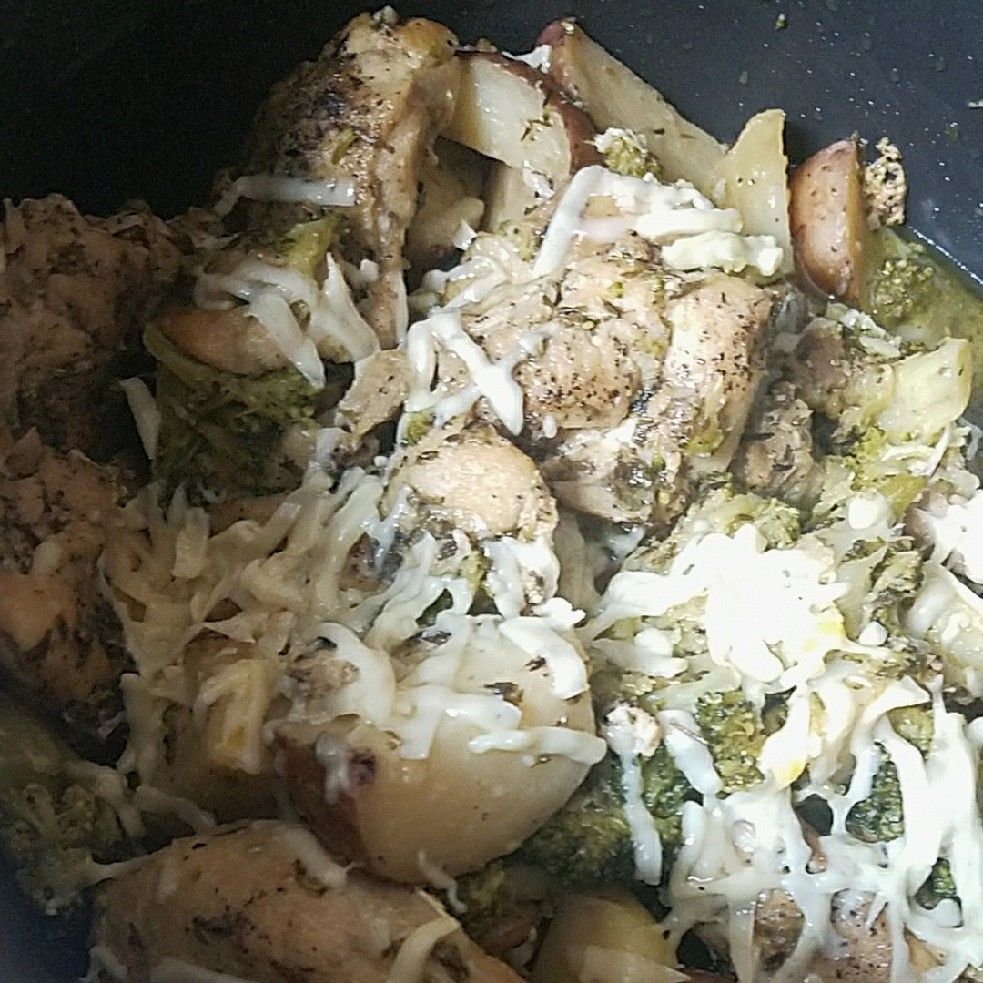 SLOWCOOKER GARLICPARMESAN CHICKEN Delish Grandma's Recipes