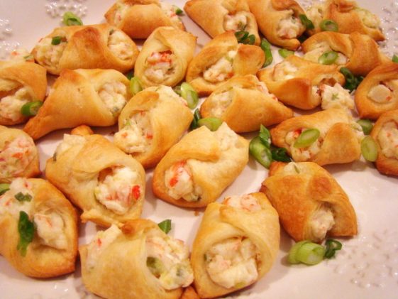 CRAB & CREAM CHEESE SNACKS - Delish Grandma's Recipes