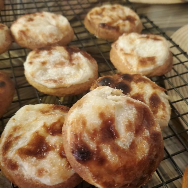 CREME BRÛLÉE SUGAR COOKIES Delish Grandma's Recipes