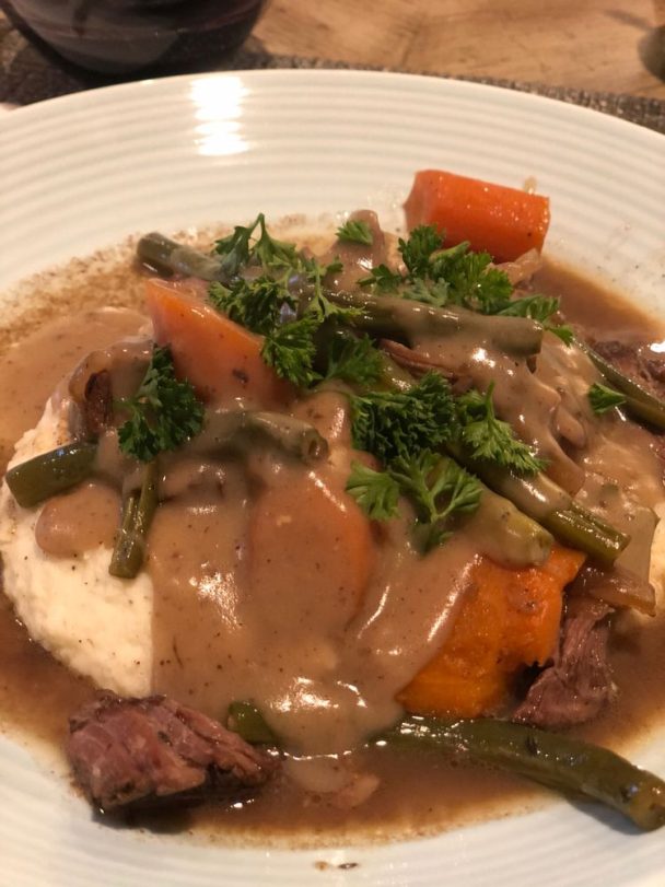 THE EASIEST FALLAPART POT ROAST IN CROCK POT (SLOW COOKER) Delish