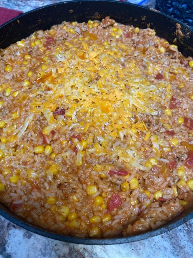 ONE POT MEXICAN GROUND BEEF AND RICE - Delish Grandma's Recipes
