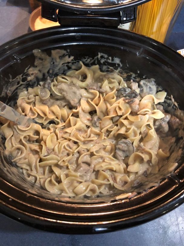 SLOW COOKER BEEF STROGANOFF Delish Grandma's Recipes